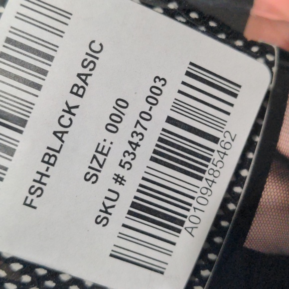 NEW Torrid Black Fishnet Tights Sz 00/0 0X NWT Halloween Plus Size Fishnets - Picture 5 of 6